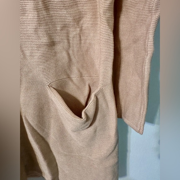 3/$10 Long Sleeve Shirt with Pockets - Picture 4 of 7